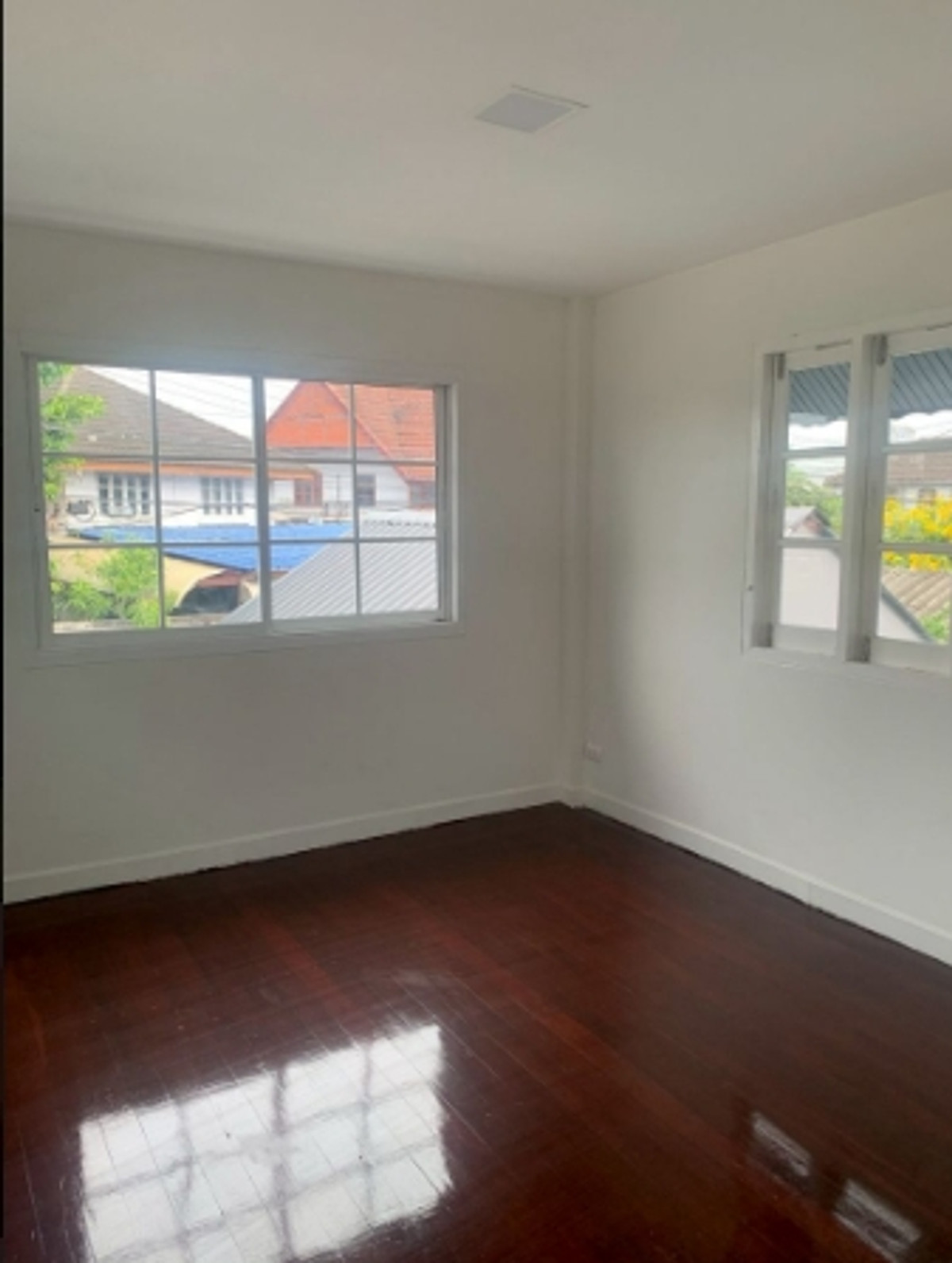 For SaleHouseNawamin, Ramindra : 2-story detached house for sale, area 49 sq m., 3 bedrooms, 2 bathrooms, Chuenkamonniwet Village, Ramintra Road 60, Ramintra Subdistrict, Khan Na Yao District, Bangkok Province.