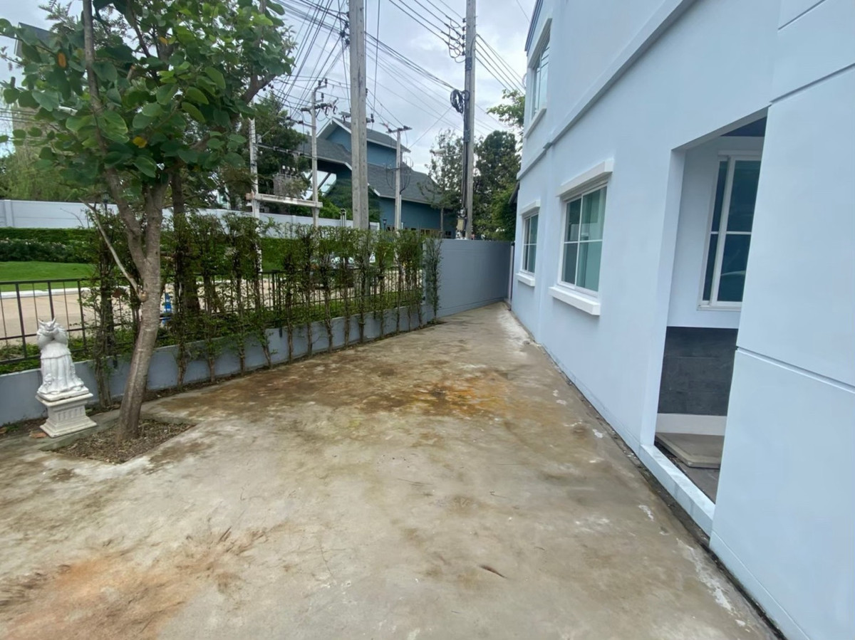 ให้เช่าทาวน์โฮมบางนา แบริ่ง ลาซาล : 💥ForRent💥3Bed Duplex • Indy Bangna-Ramkhamhang 2 🏡 Near Mega Bangna ✨Corner House 🌟Ready to move in ‼️