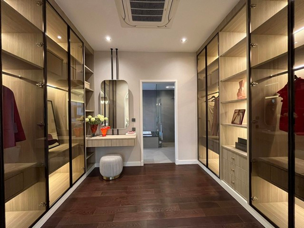 ขายบ้านพุทธมณฑล ศาลายา : แกรนด์ บางกอกบูเลอวาร์ด ณ อุทยาน Grand Bangkok Boulevard Na Uthayan 