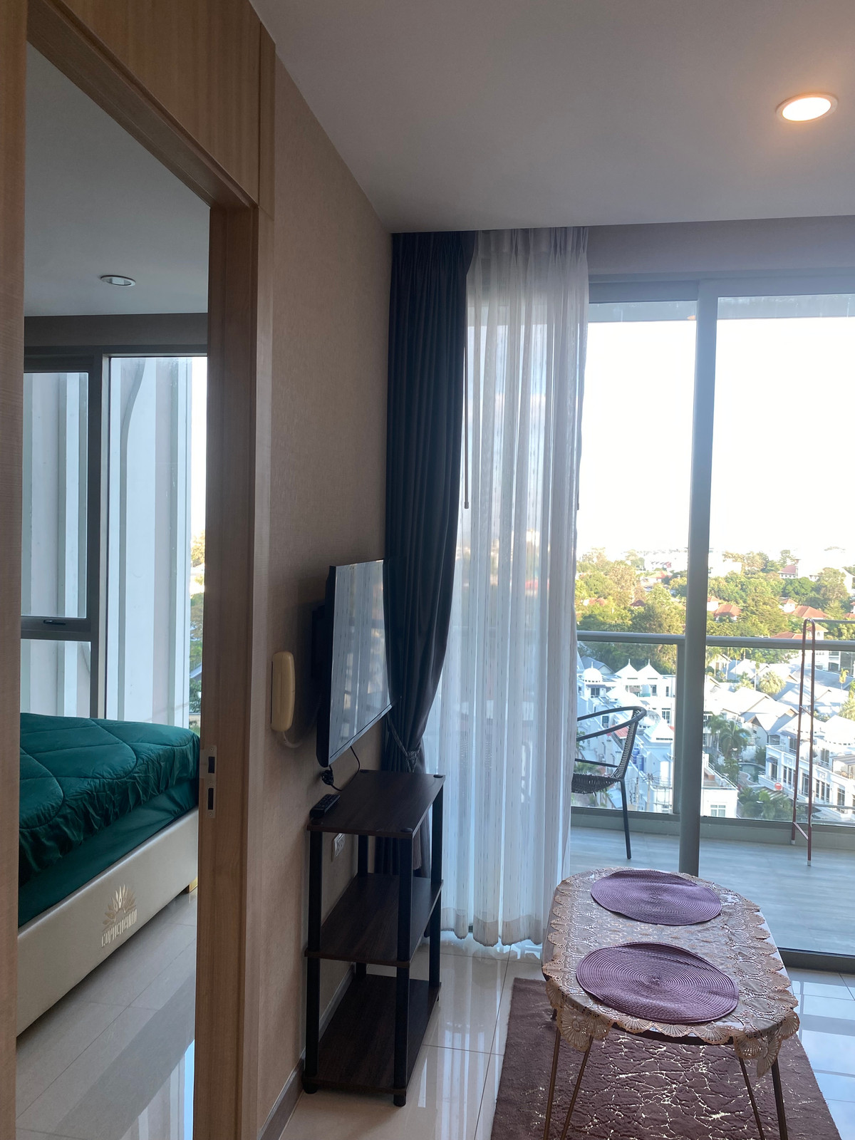 ให้เช่าคอนโดพัทยา บางแสน ชลบุรี สัตหีบ : Riviera Wongamat – For Rent (S03-S03-1289) 