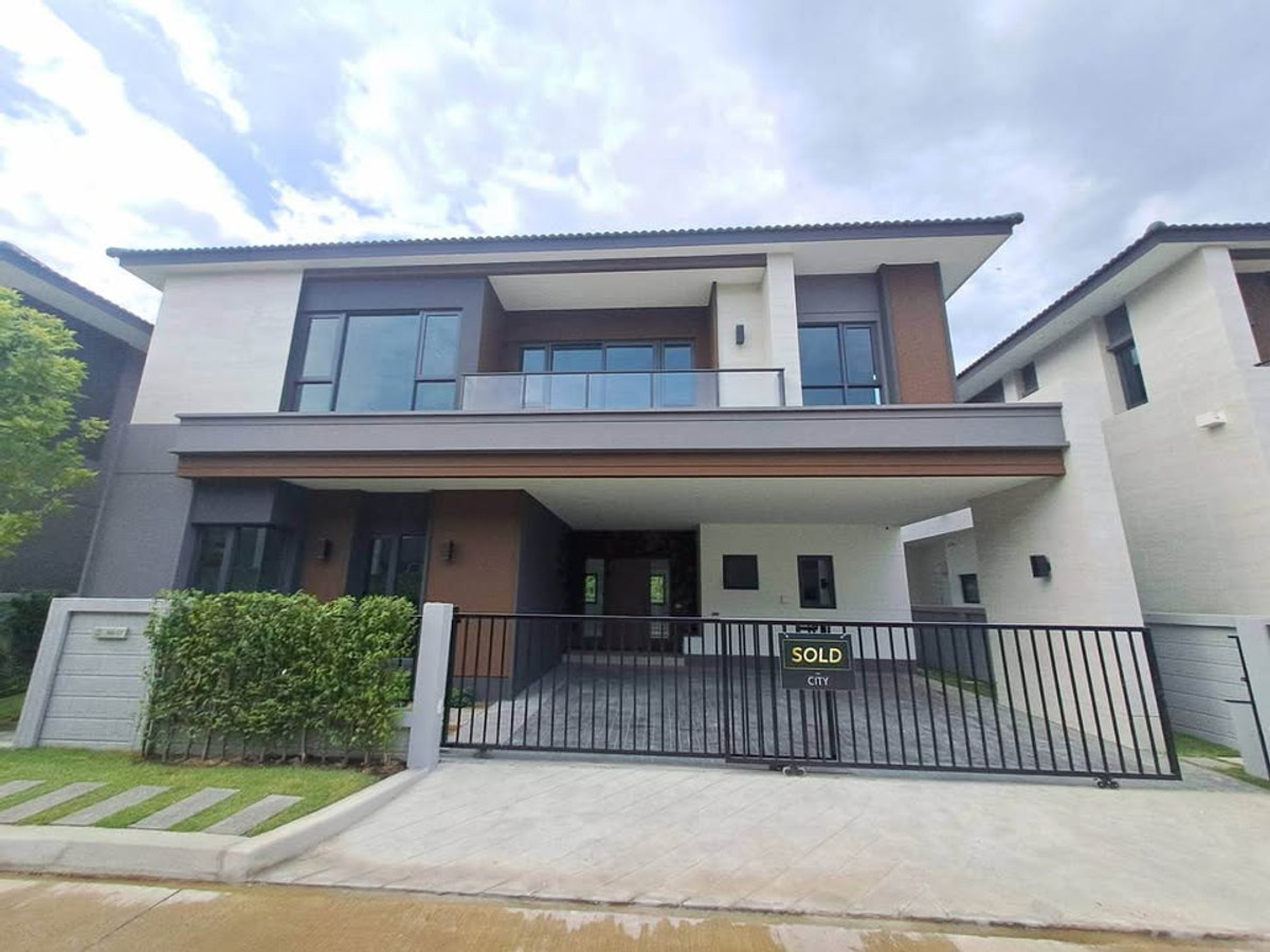 For RentHouseBangna, Bearing, Lasalle : P-2925 for rent!! The house is ready to move in. Near Mega Bangna, The City Bangna 3, pets allowed.