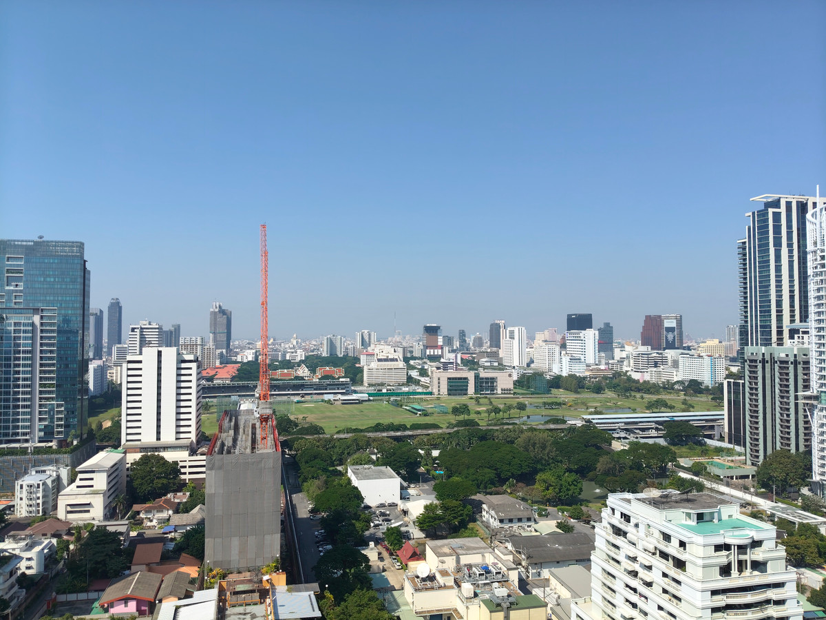 For SaleCondoWitthayu, Chidlom, Langsuan, Ploenchit : For Sale 2-Bed Unit with Stunning RBSC View at Sindhorn Kempinski