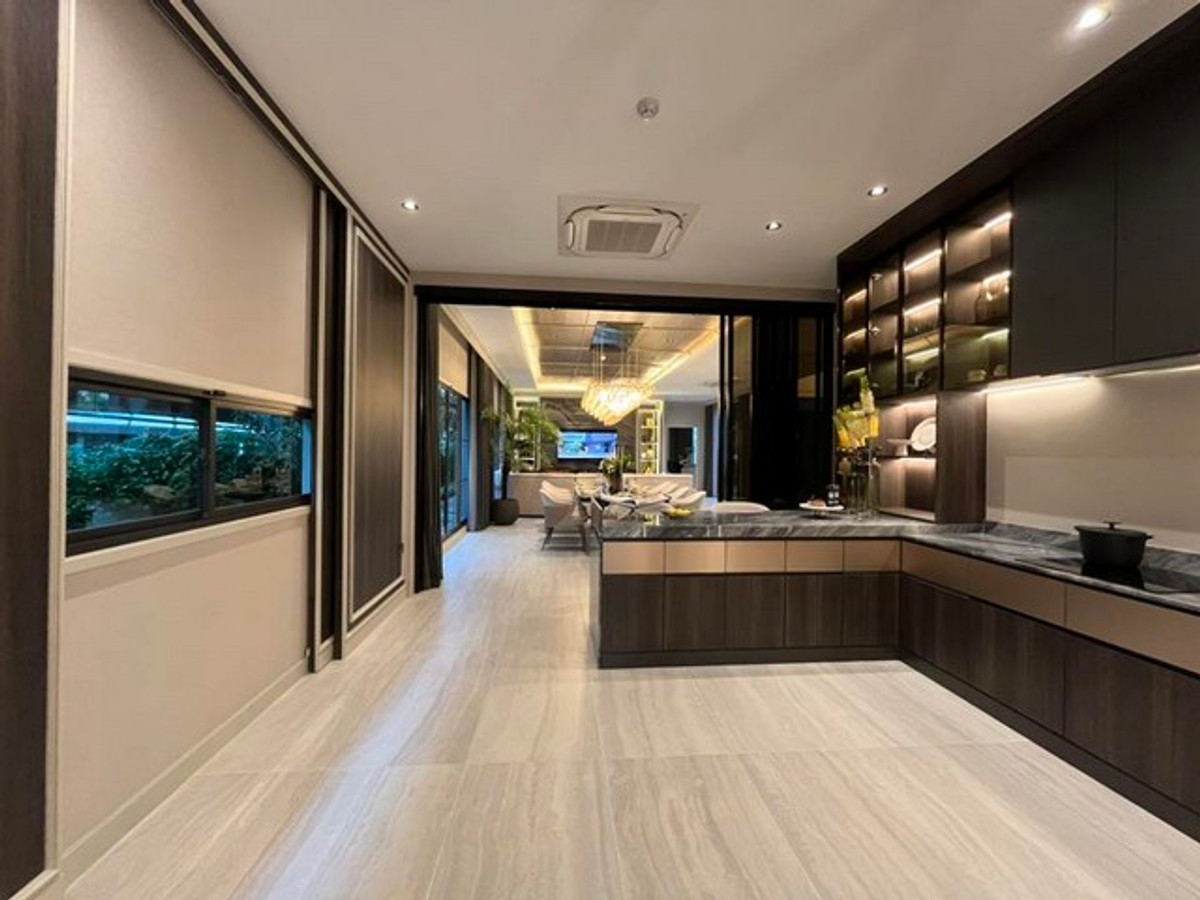 ขายบ้านพุทธมณฑล ศาลายา : แกรนด์ บางกอกบูเลอวาร์ด ณ อุทยาน Grand Bangkok Boulevard Na Uthayan 