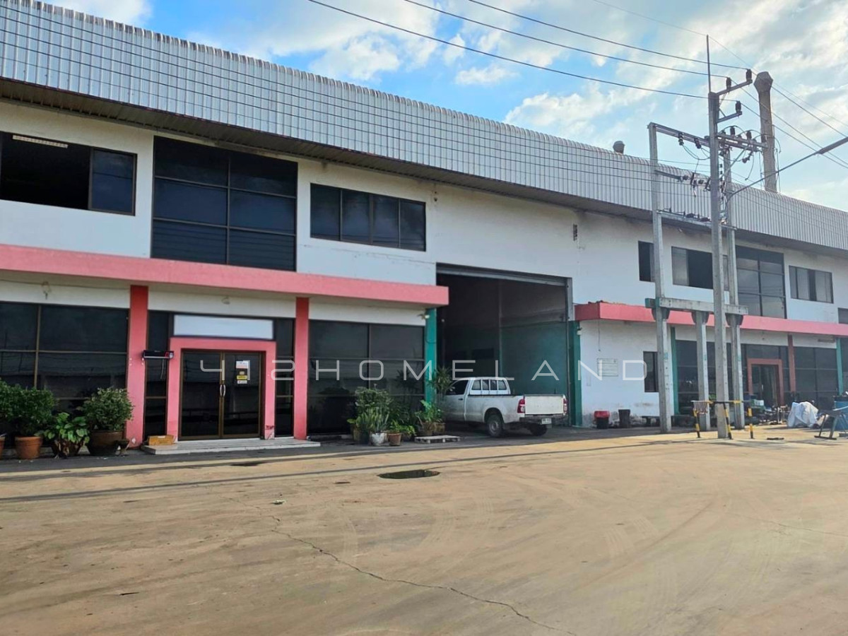 For RentWarehouseAyutthaya : Warehouse for rent, size 1,240 sq m., 2-story office, along Phahon Yothin Road, convenient travel, large vehicles easy in and out.