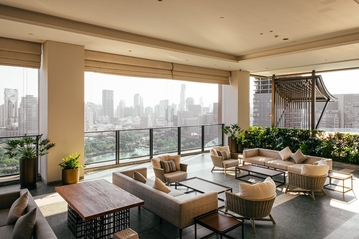 For SaleCondoWitthayu, Chidlom, Langsuan, Ploenchit : For Sale 2-Bed Unit with Stunning RBSC View at Sindhorn Kempinski