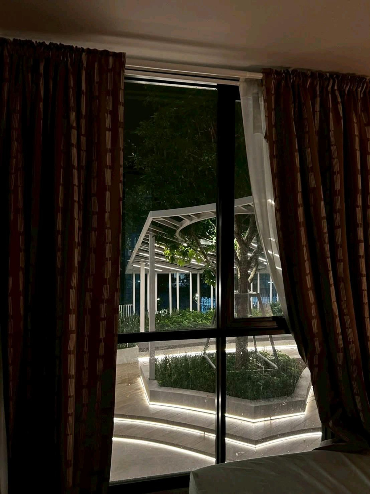 For RentCondoBangna, Bearing, Lasalle : Condo for rent Atmoz Tropicana