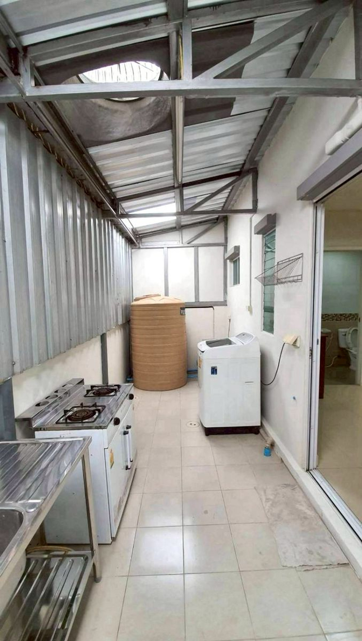 For RentTownhomePattanakan, Srinakarin : P-2926 For rent!  Townhome Willetlight Pattanakarn 38 ready to move in.