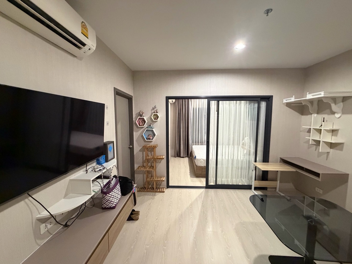 ให้เช่าคอนโดท่าพระ ตลาดพลู วุฒากาศ : 🚨 จองก่อนได้ก่อน 1bed 14k คชฟฟ ครบ มีเครื่องซักผ้า ห้องใหญ่ วิวสวย MRT 6 สถานีถึงสามย่าน
ให้เช่า Ideo Thaphra Interchange 