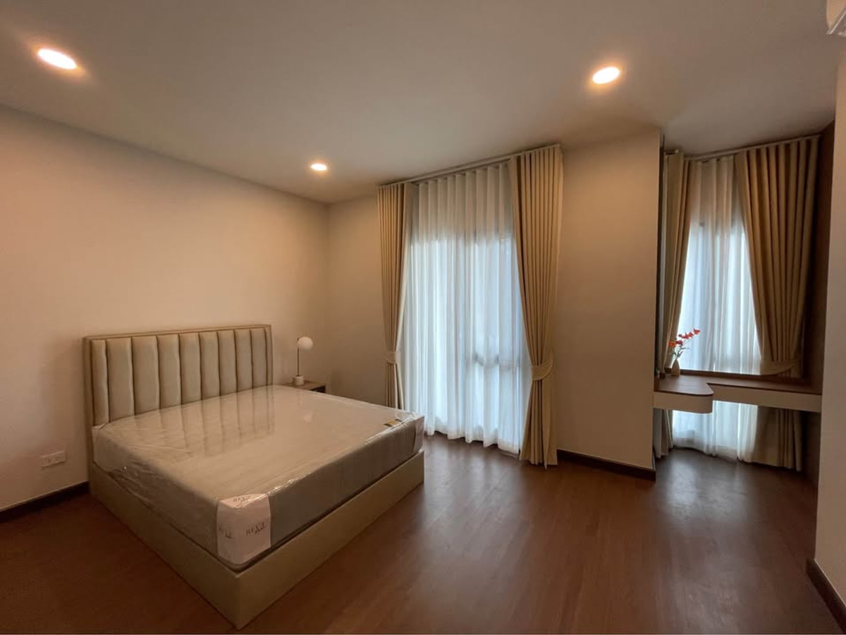 For RentHouseBangna, Bearing, Lasalle : P-2925 for rent!! The house is ready to move in. Near Mega Bangna, The City Bangna 3, pets allowed.