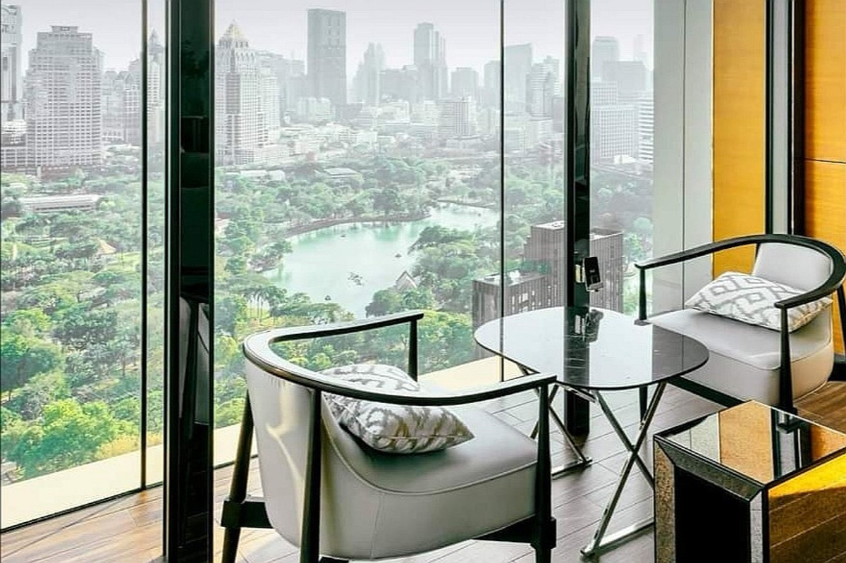 For SaleCondoWitthayu, Chidlom, Langsuan, Ploenchit : For Sale 2-Bed Unit with Stunning RBSC View at Sindhorn Kempinski