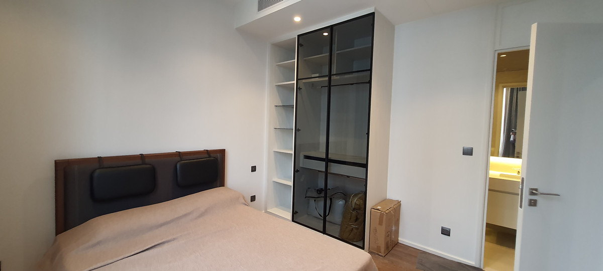 For RentCondoWitthayu, Chidlom, Langsuan, Ploenchit : [ Free Maid Service 6 times ] For Rent Fantastic Room Layout with the Best price