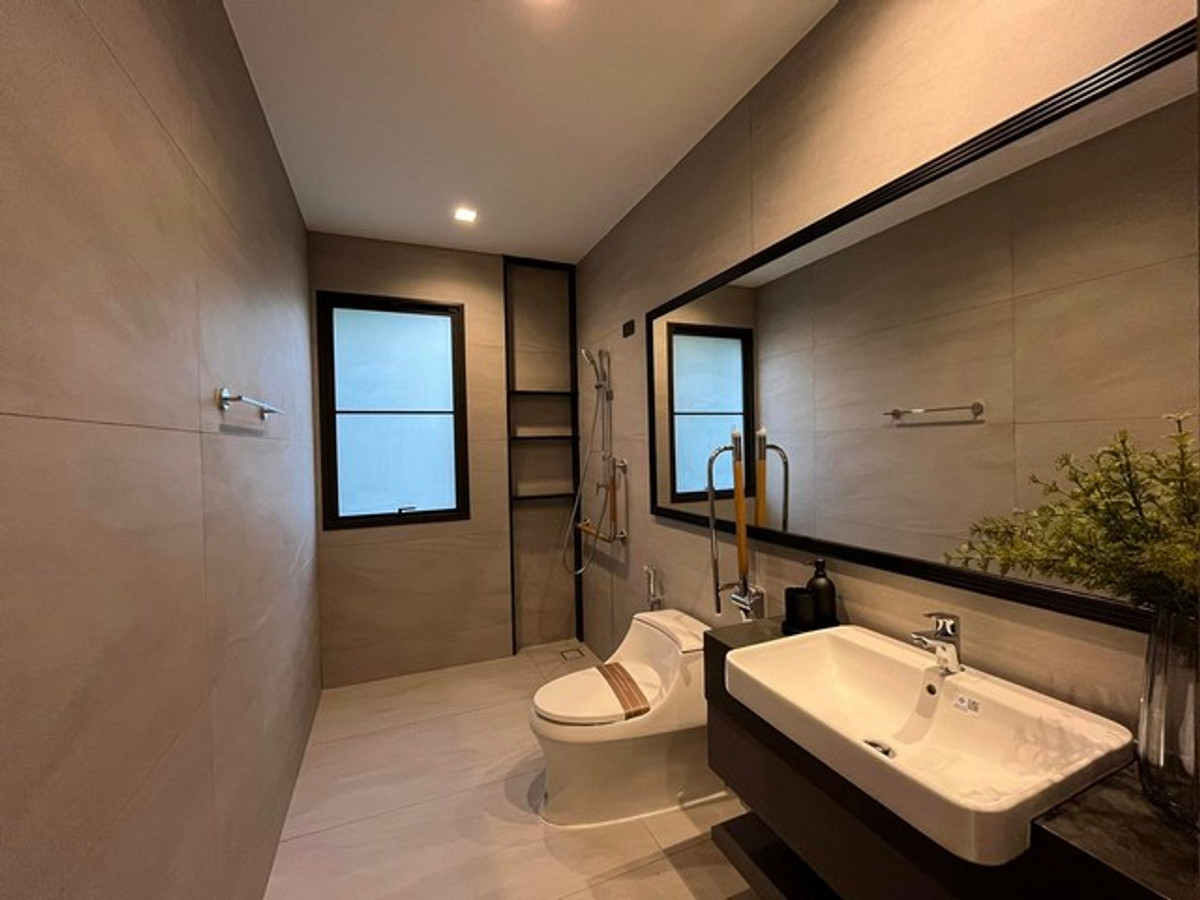 ขายบ้านพุทธมณฑล ศาลายา : แกรนด์ บางกอกบูเลอวาร์ด ณ อุทยาน Grand Bangkok Boulevard Na Uthayan 