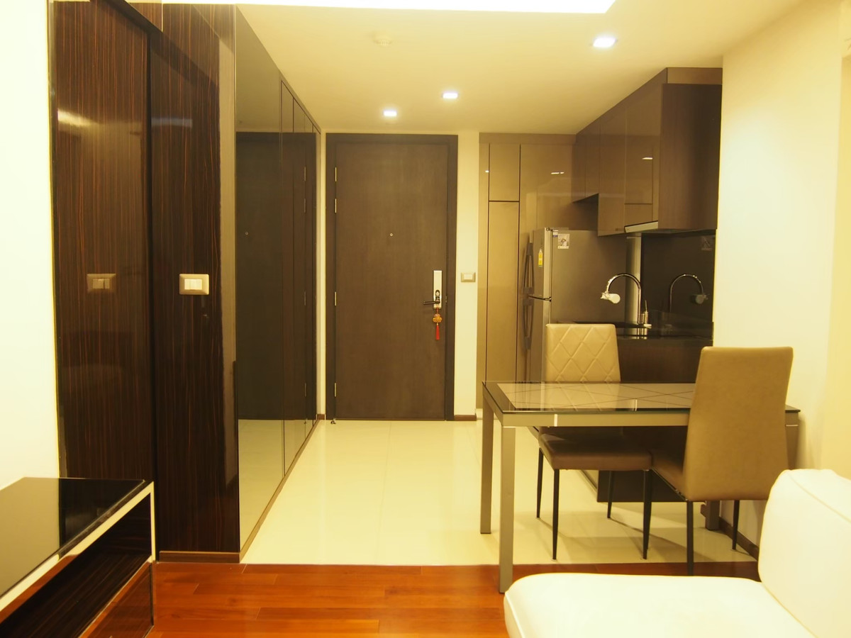 For SaleCondoSukhumvit, Asoke, Thonglor : for sale condo The Address Sukhumvit 61 (S03-2322)