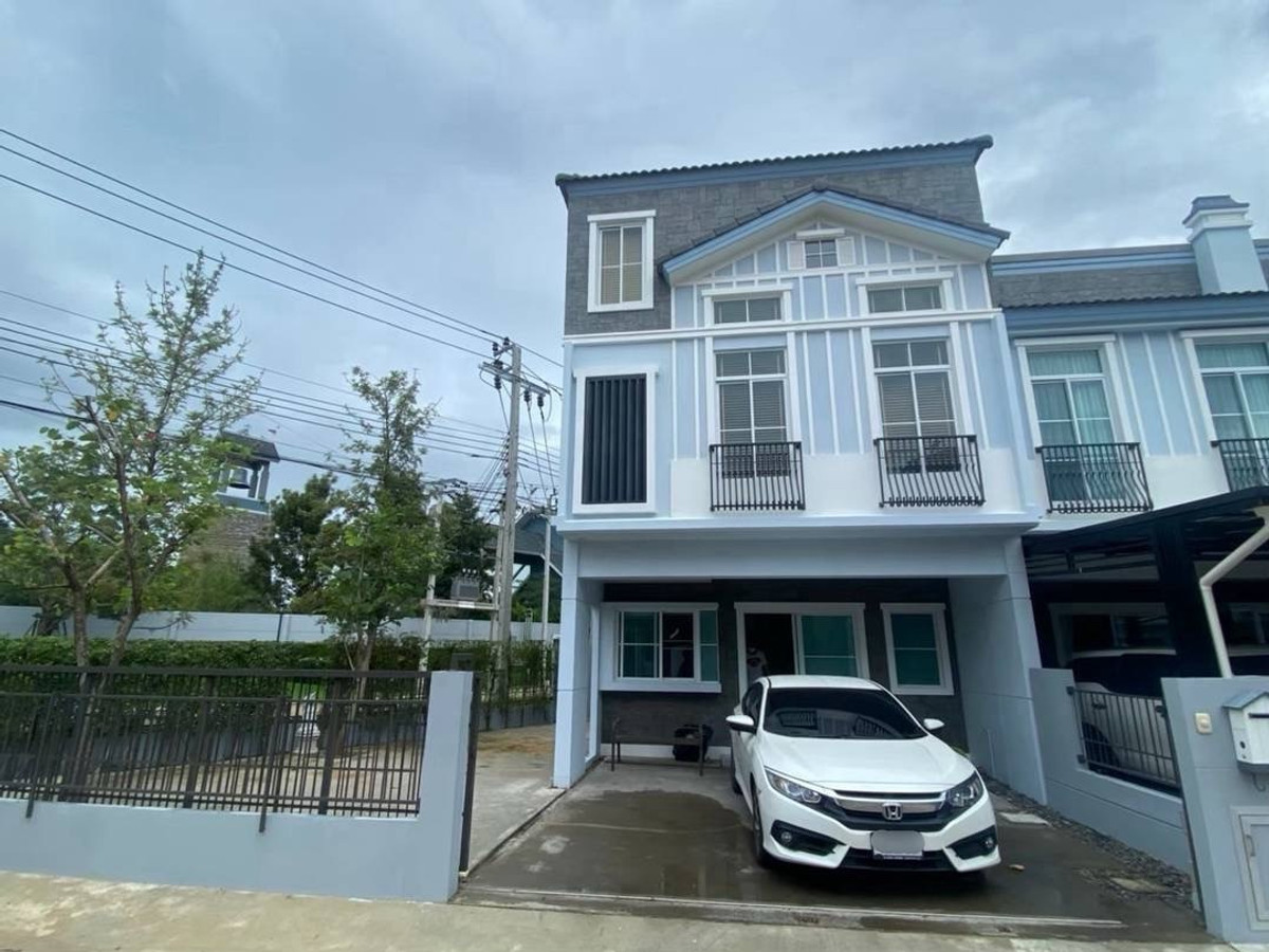 ให้เช่าทาวน์โฮมบางนา แบริ่ง ลาซาล : 💥ForRent💥3Bed Duplex • Indy Bangna-Ramkhamhang 2 🏡 Near Mega Bangna ✨Corner House 🌟Ready to move in ‼️