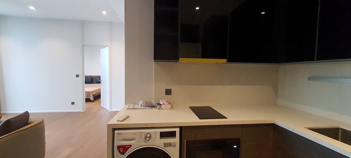 For RentCondoWitthayu, Chidlom, Langsuan, Ploenchit : [ Free Maid Service 6 times ] For Rent Fantastic Room Layout with the Best price