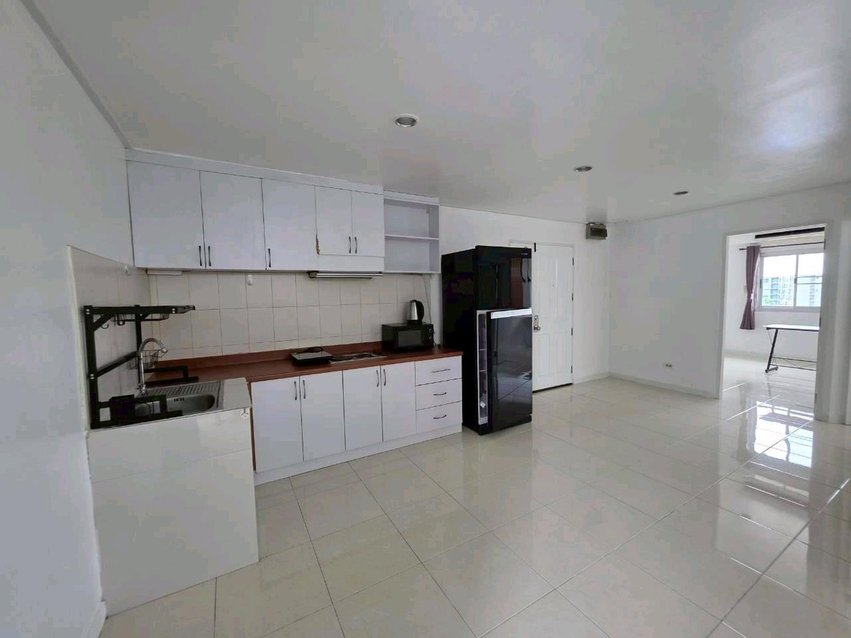 ขายคอนโดคลองเตย กล้วยน้ำไท : ⛳️ขายถูก พร้อมผู้เช่ารับรายได้ต่อเนื่องทันที 🚅 ใกล้ BTS พระโขนง 2 ห้องนอน 58.36 ตร.ม. Low-Rise 
📞0994152664 | 0803696366