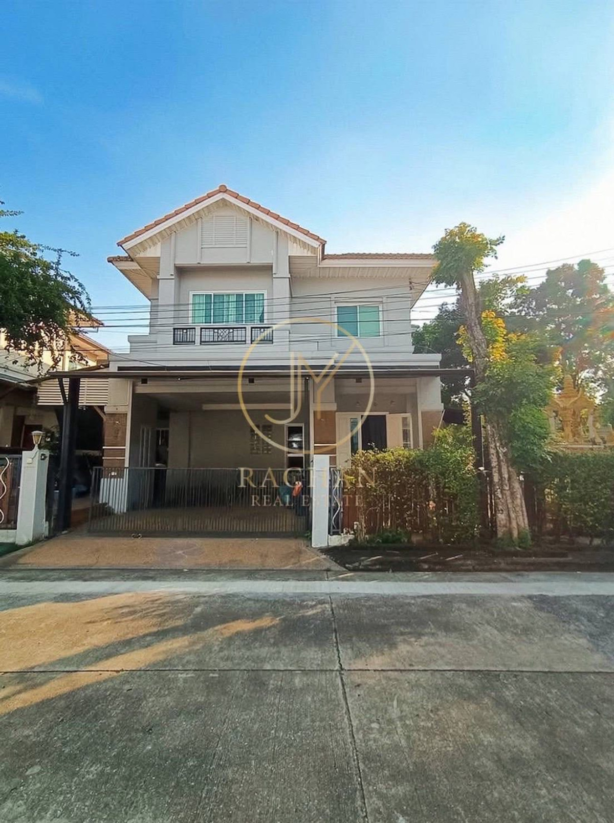For SaleHouseRama5, Ratchapruek, Bangkruai : Urgent sale, 2-story detached house, corner house, Perfect Place Village, Rama 5-Ratchaphruek, area 67.9 sq m, usable area 275 sq m, 3 bedrooms, 4 bathrooms, 2 kitchens, 1 living/living room, 1 office room, 1 servant room, 2 parking spaces, 4 air conditio