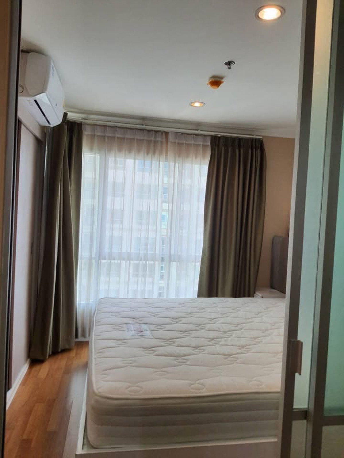 ให้เช่าคอนโดพระราม 3 สาธุประดิษฐ์ : ให้เช่าคอนโด Lumpini Park Riverside พระราม 3 เฟอร์ฯ ครบ พร้อมอยู่