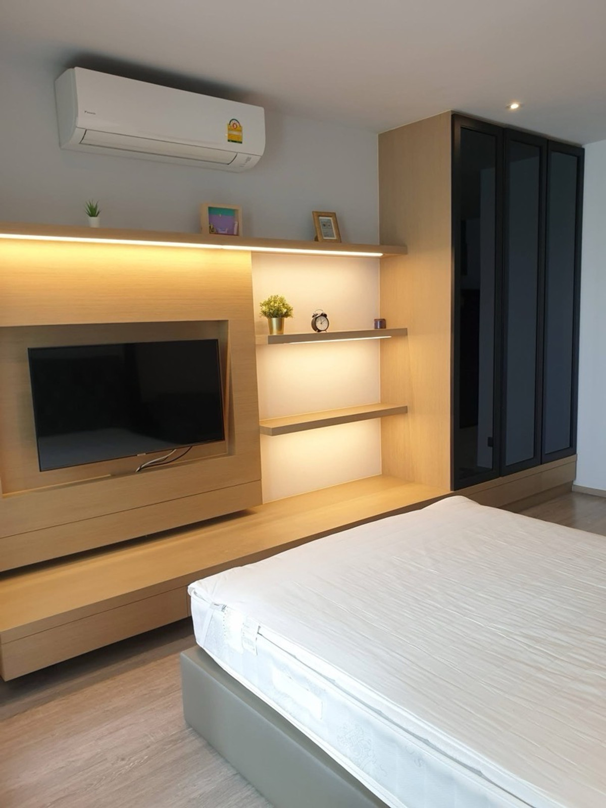 ให้เช่าคอนโดสุขุมวิท อโศก ทองหล่อ : 🔮ปล่อยเช่า Rhythm เอกมัย🔮