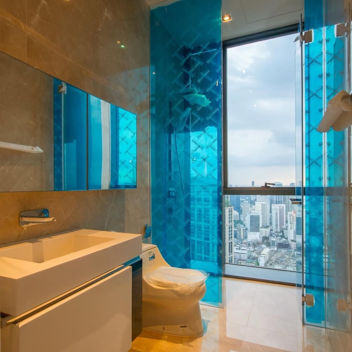 CondoSukhumvit, Asoke, Thonglor : 🏆 PENTHOUSE WITH PRIVATE POOL | MARQUE SUKHUMVIT 39 | 295 sqm | 44th Floor | Only 2 Units Per Floor