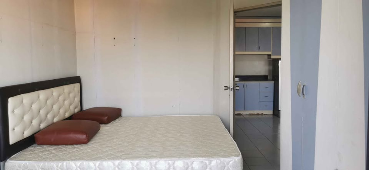 ขายคอนโดเสรีไทย-นิด้า : ขาย 1.4 ลบ. ห้องเปล่า 2 ห้องนอน 46 ตรม. คอนโด klongjan place (S5279)