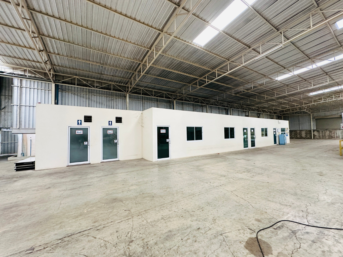 FactoryRathburana, Suksawat : Factory for sale/rent, 8,500 sq m., Phang Muang, area 6 rai, Suksawat 84, good condition, large vehicles easy to get in and out, water and electricity ready.