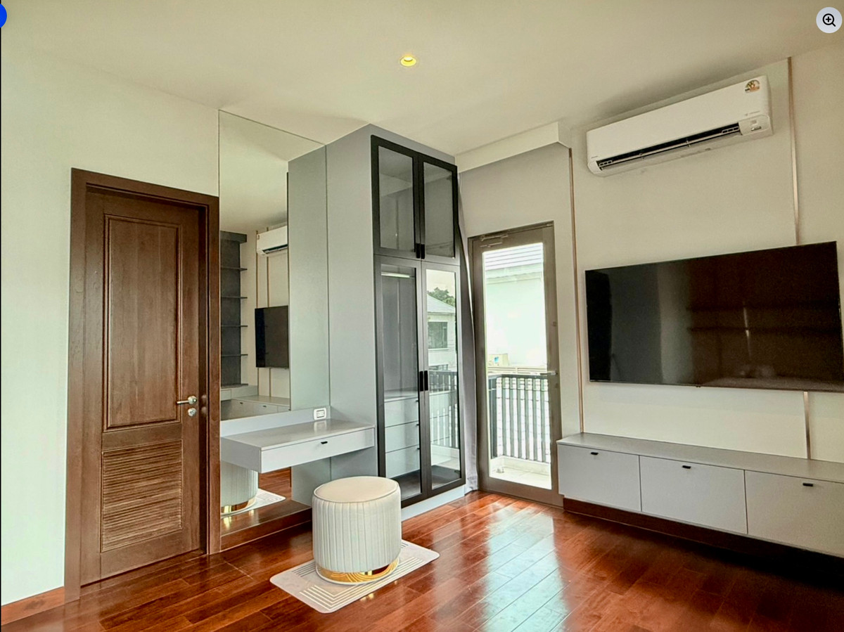 For RentHouseLadkrabang, Suwannaphum Airport : Luxury Detached House for Rent Perfect Masterpiece Sukhumvit 77 Fully Furnished • Ready to Move In • Near Suvarnabhumi Airport