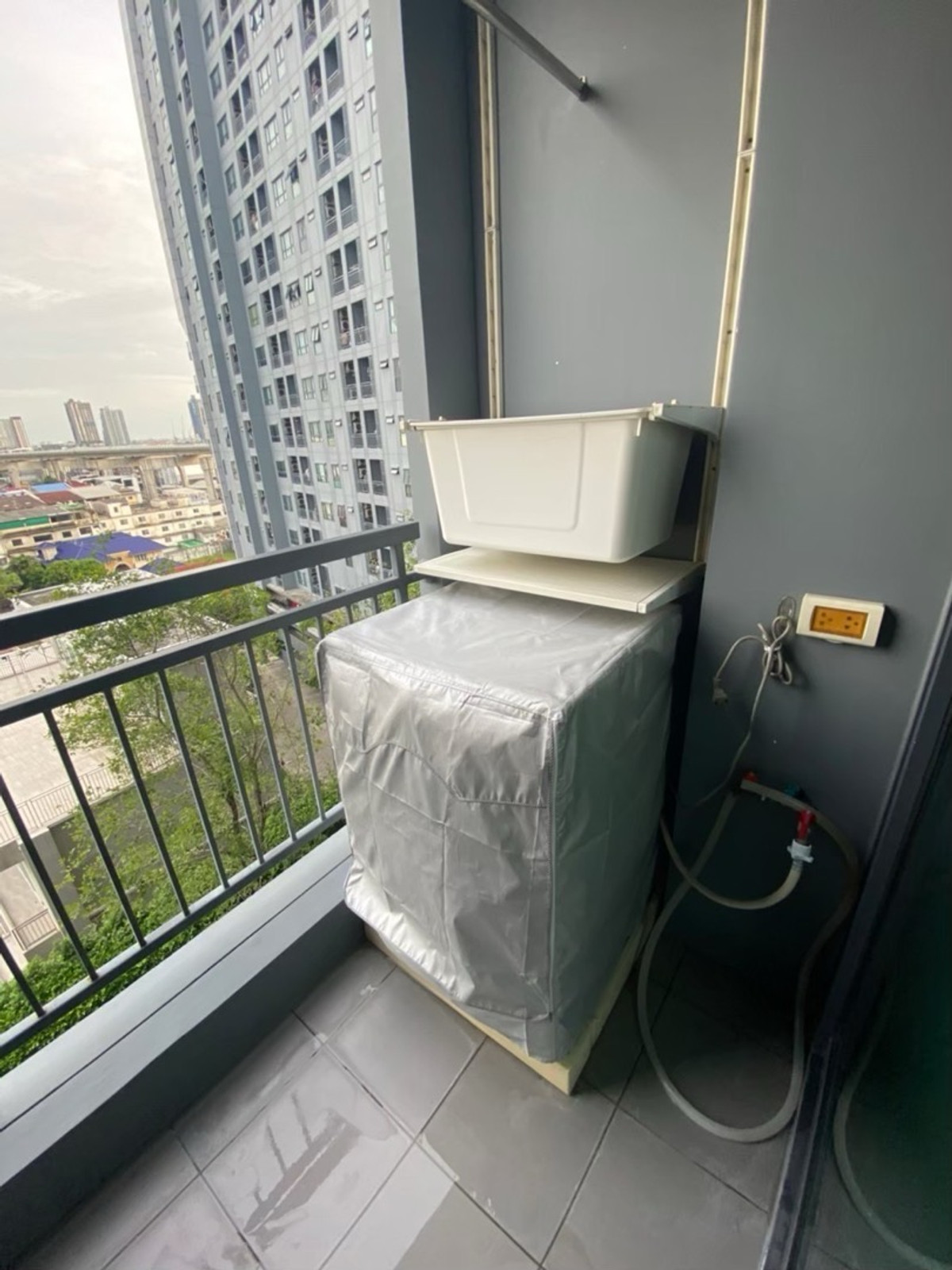 ให้เช่าคอนโดท่าพระ ตลาดพลู วุฒากาศ : เพียง6สถานีถึงสามย่าน 10นาทีสู่กลางเมือง🥰ถ้าติด MRT ท่าพระ ต้องที่นี่เลย🥰