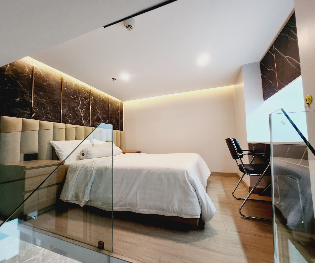 ให้เช่าคอนโดสุขุมวิท อโศก ทองหล่อ : New year, new home, living in premium residential location, living in Thonglor