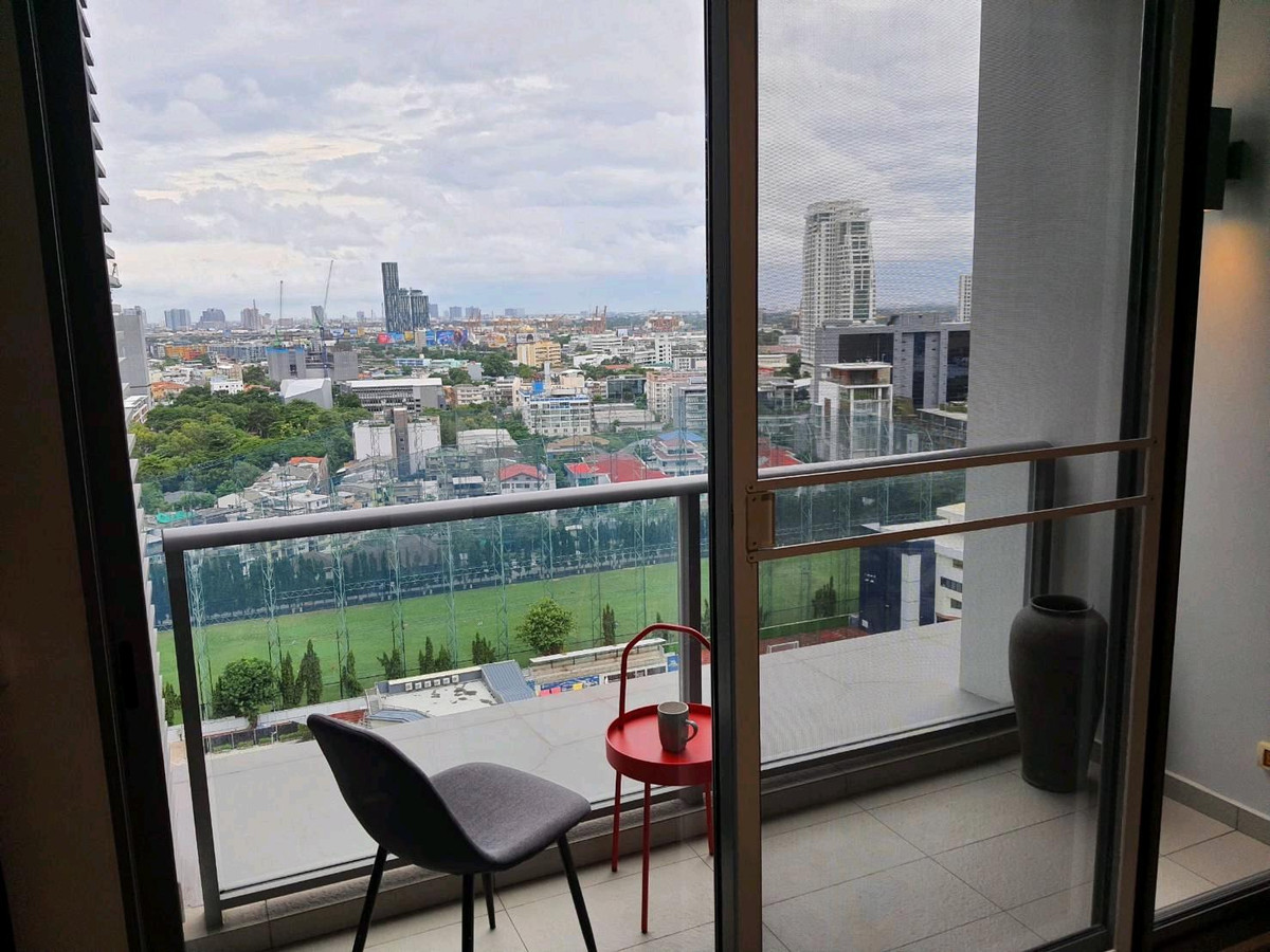 ให้เช่าคอนโดสุขุมวิท อโศก ทองหล่อ : For Rent The Loft Ekkamai, 1Bedroom 45sqm, Clear View, High Floor #ให้เช่าคอนโดเดอะลอฟท์เอกมัย