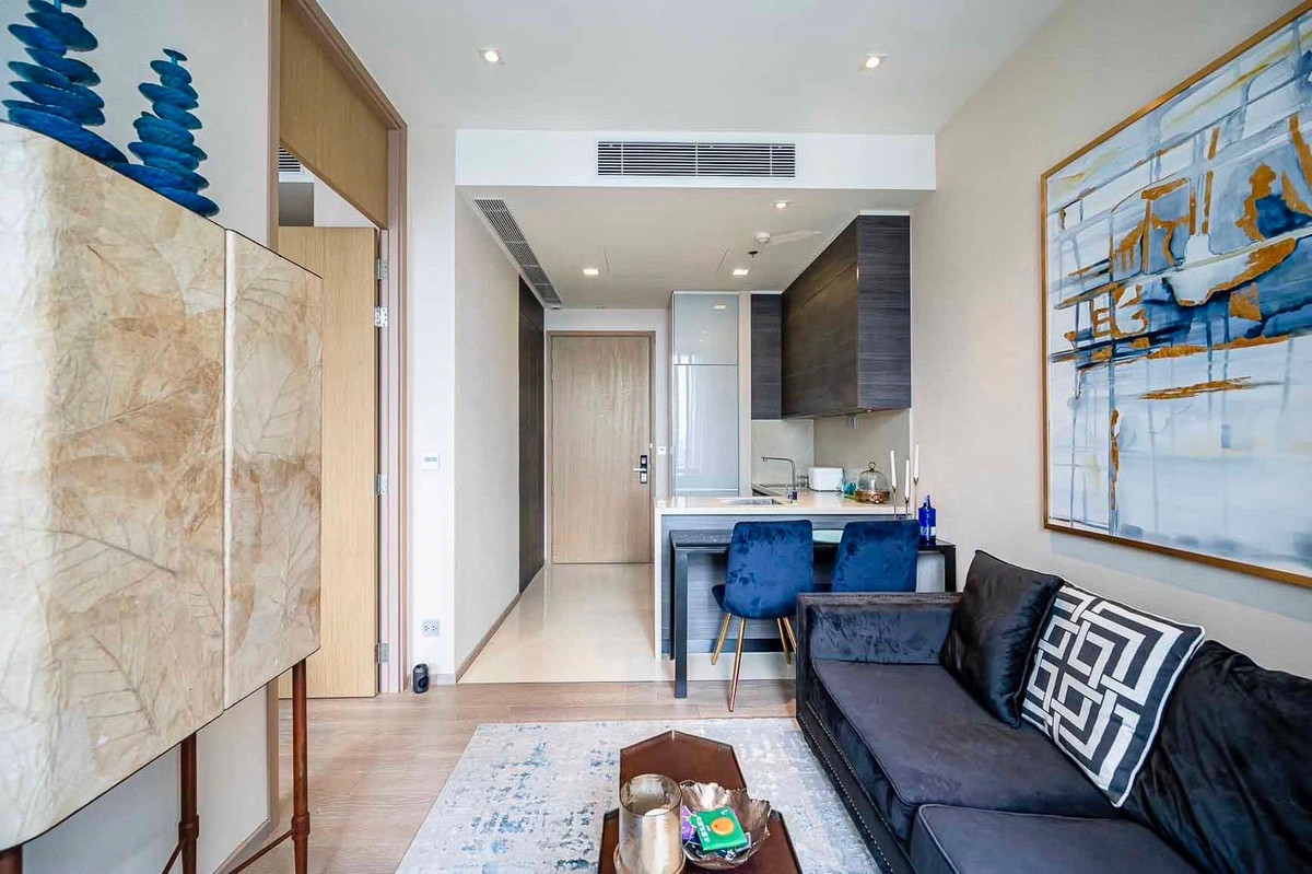 ให้เช่าคอนโดสุขุมวิท อโศก ทองหล่อ : The Esse Asoke for rent 37 sqm 1 bed 1 bath 35,000 per month 