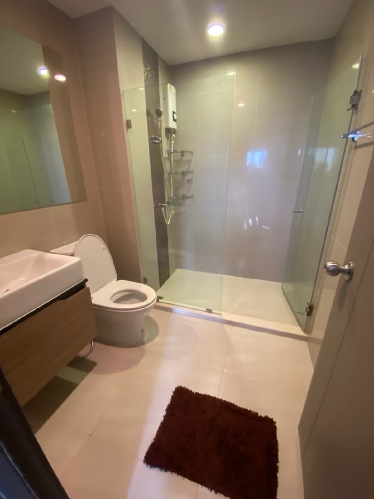 ให้เช่าคอนโดท่าพระ ตลาดพลู วุฒากาศ : เพียง6สถานีถึงสามย่าน 10นาทีสู่กลางเมือง🥰ถ้าติด MRT ท่าพระ ต้องที่นี่เลย🥰