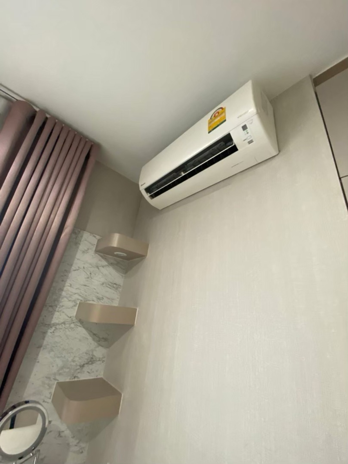 ให้เช่าคอนโดท่าพระ ตลาดพลู วุฒากาศ : เพียง6สถานีถึงสามย่าน 10นาทีสู่กลางเมือง🥰ถ้าติด MRT ท่าพระ ต้องที่นี่เลย🥰