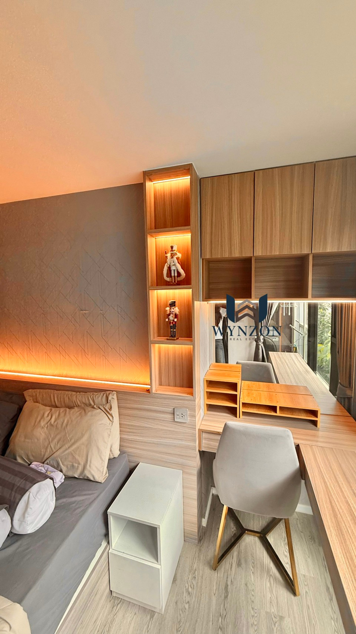 For SaleCondoPathum Thani,Rangsit, Thammasat : Urgent, room available, ready to move in !!!!!!!!  Condo next to Bangkok University has a free shuttle bus to Mingle Mall.