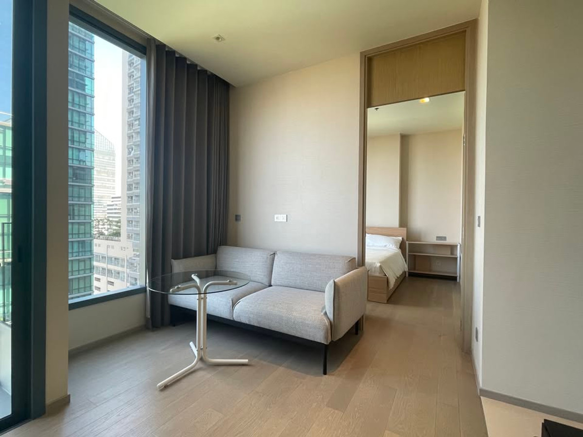 ให้เช่าคอนโดสุขุมวิท อโศก ทองหล่อ : The Esse Asoke for rent 45 sqm 1 bed 1 bath 45,000 per month 