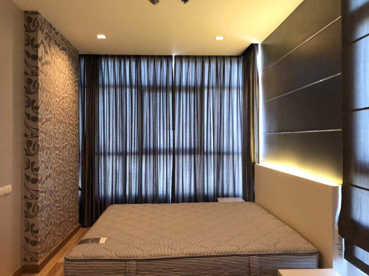 For RentCondoRatchathewi,Phayathai : For Rent Condo Ideo Verve Ratchaprarop Fully Furnished(S15-37392)