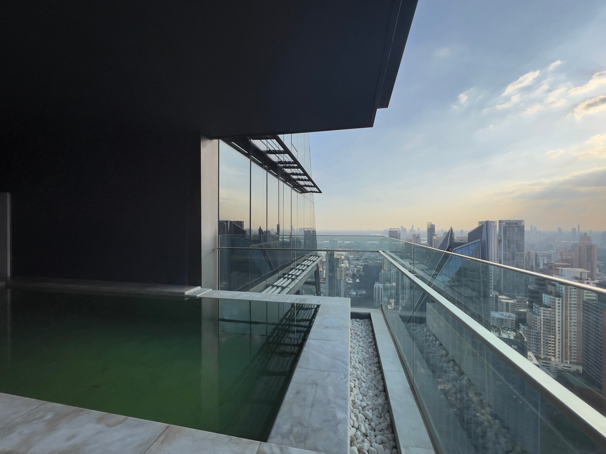 CondoSukhumvit, Asoke, Thonglor : 🏆 PENTHOUSE WITH PRIVATE POOL | MARQUE SUKHUMVIT 39 | 295 sqm | 44th Floor | Only 2 Units Per Floor