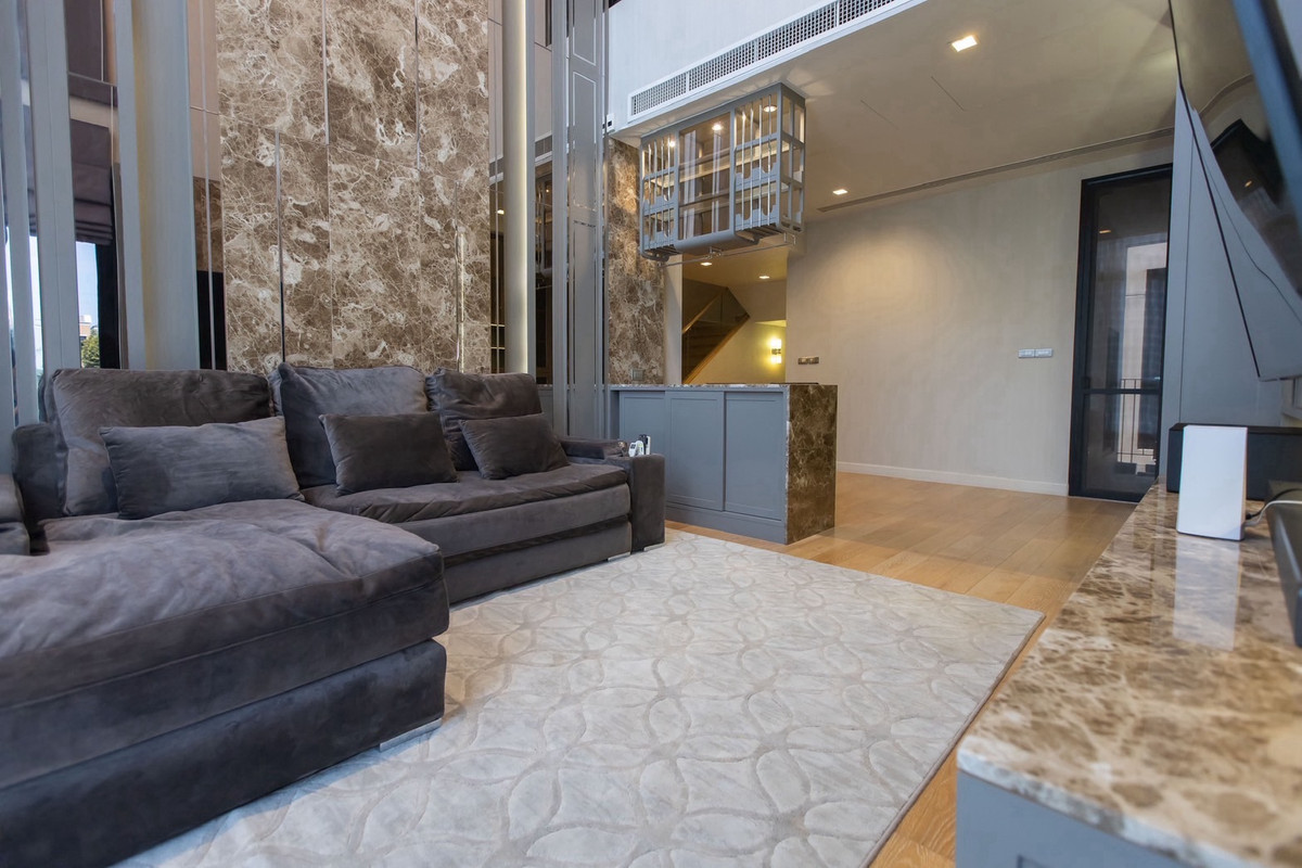 ให้เช่าบ้านเกษตร นวมินทร์ ลาดปลาเค้า : ให้เช่าบ้านเดี่ยว 3 ชั้น Artale เอกมัย รามอินทรา บ้านหรูพร้อมอยู่ Pet Friendly ขนาดใหญ่