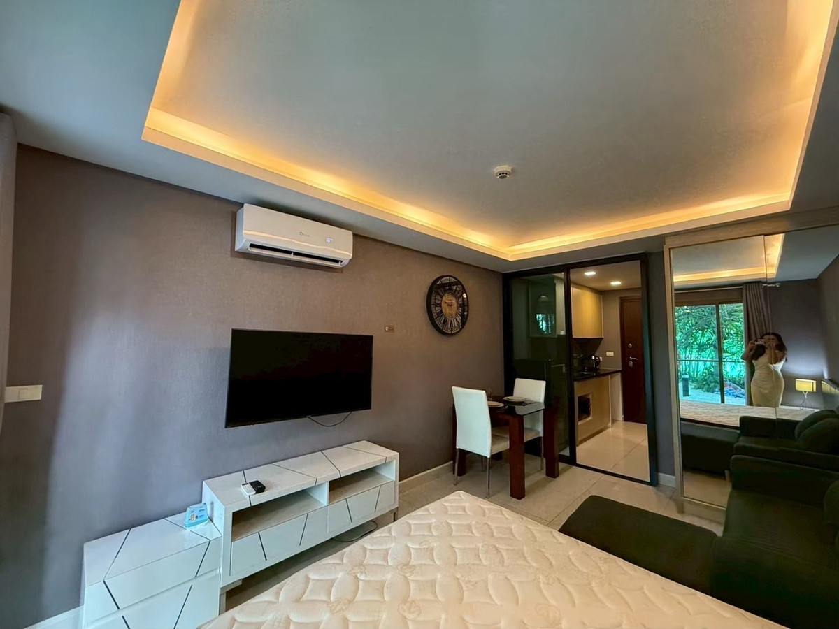 ให้เช่าคอนโดพัทยา บางแสน ชลบุรี สัตหีบ : ให้เช่าคอนโด ลากูน่า บีช 3 มัลดีฟส์ จอมเทียน พัทยา ชั้น1 ติดกับสระว่ายน้ำ Studio Room Pool Access 