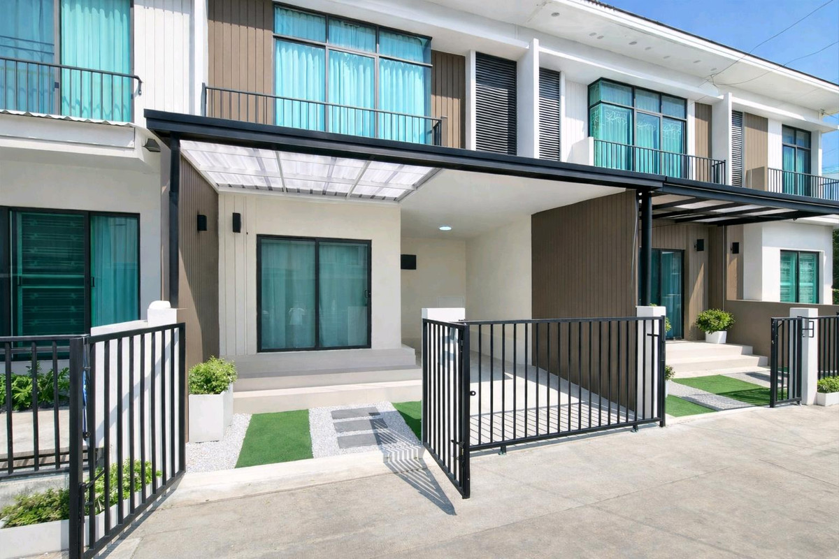 For SaleTownhomeChaengwatana, Muangthong : Pruksa Ville 65/1 next to Robinson Srisamarn