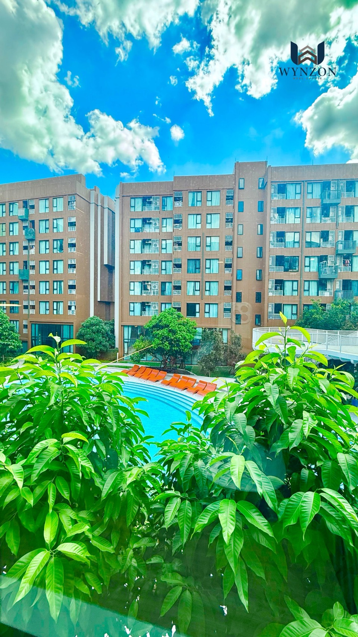 For SaleCondoPathum Thani,Rangsit, Thammasat : Urgent, room available, ready to move in !!!!!!!!  Condo next to Bangkok University has a free shuttle bus to Mingle Mall.