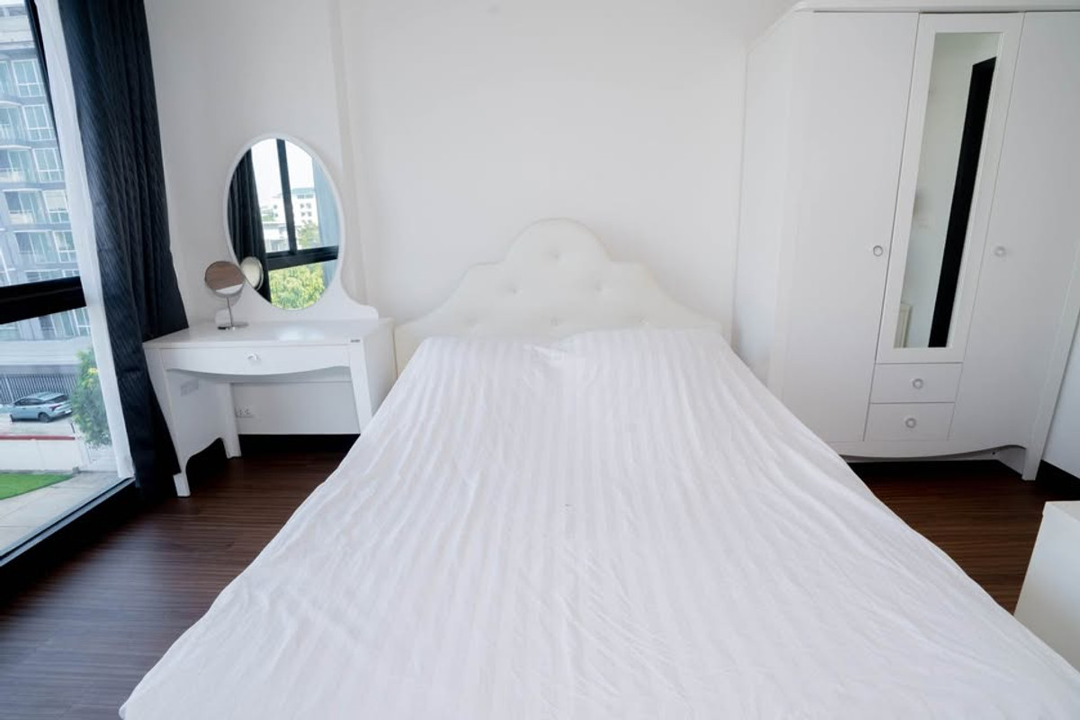 CondoRatchadapisek, Huaikwang, Suttisan : For rent: Chateau In Town Ratchada 20-2 (50 sq m.), 2 bedrooms, 1 bathroom, fully furnished, ready to move in.