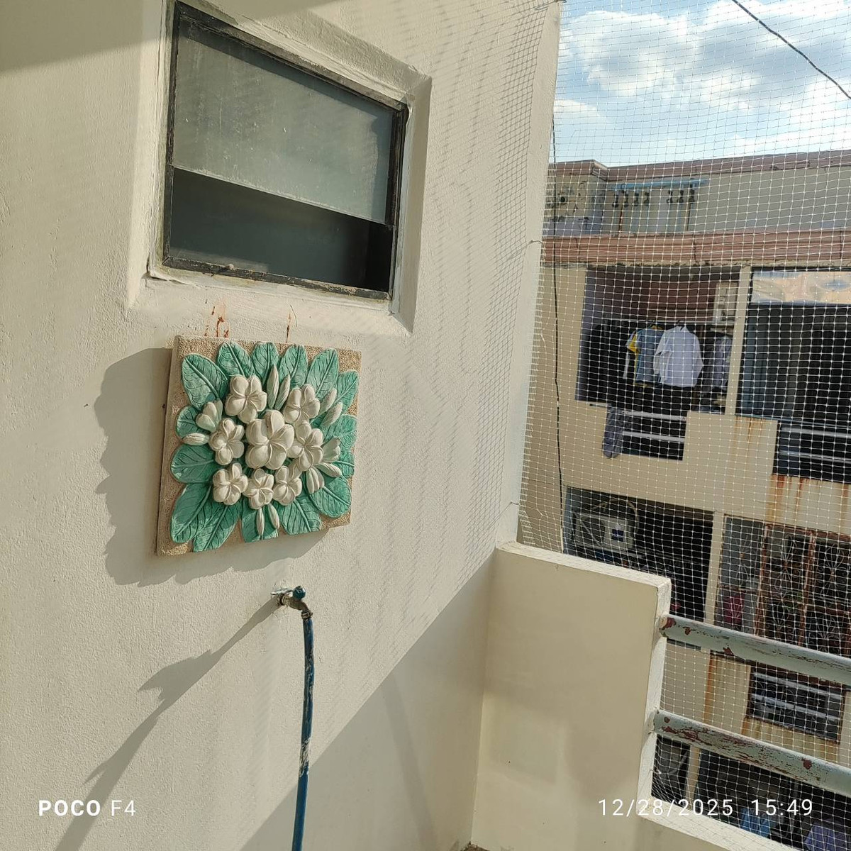 For RentCondoRamkhamhaeng, Hua Mak : Condo for rent, Thepleela Condotown, Building B, 8th floor, size 24 sq m, near Town in Town, Big C, Hua Mak, Makro Hua Mak, near Ramkhamhaeng University, enter the building with a key card. Newly painted the entire room.