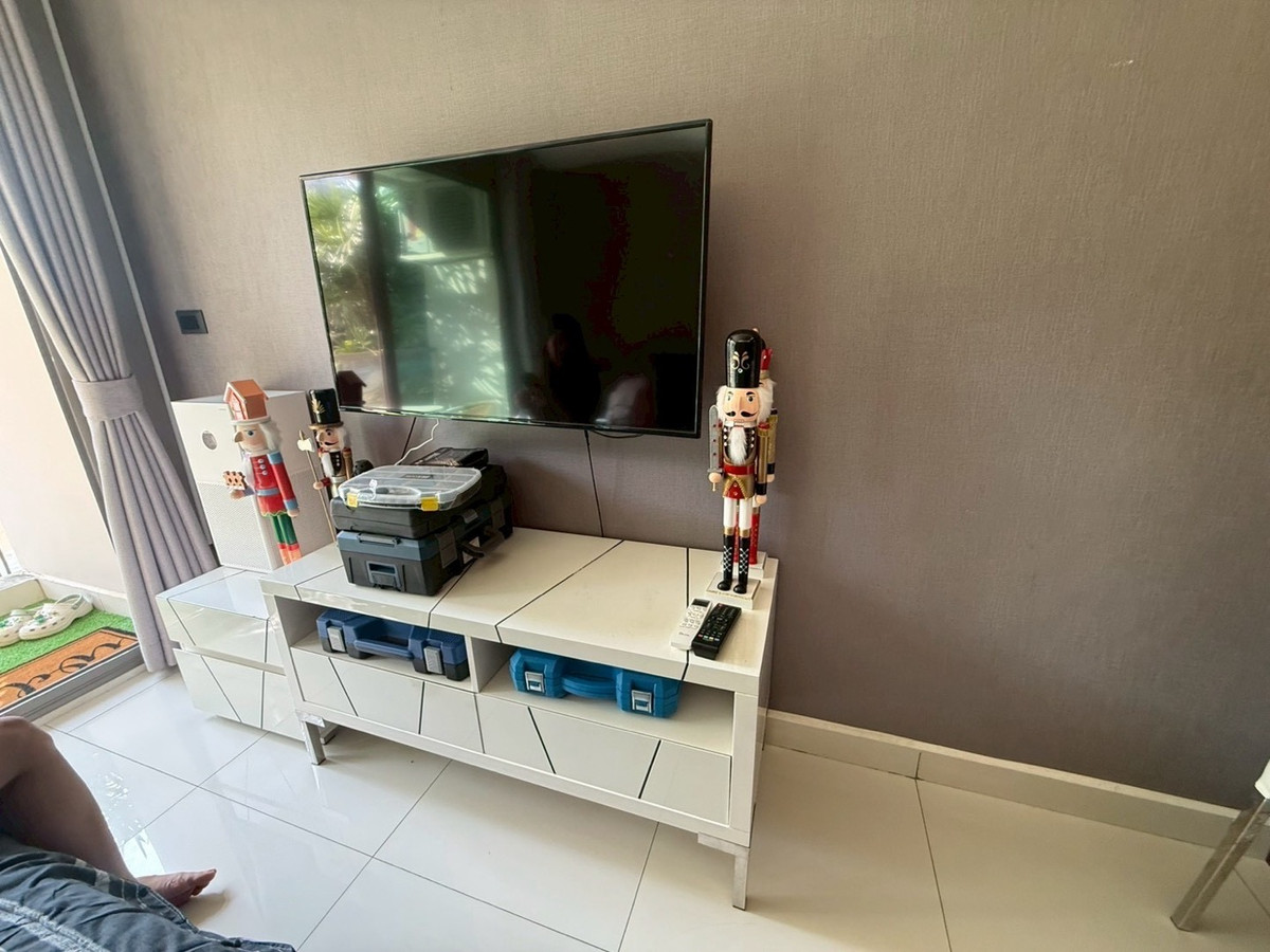 ให้เช่าคอนโดพัทยา บางแสน ชลบุรี สัตหีบ : ให้เช่าคอนโด ลากูน่า บีช 3 มัลดีฟส์ จอมเทียน พัทยา ชั้น1 ติดกับสระว่ายน้ำ Studio Room Pool Access 