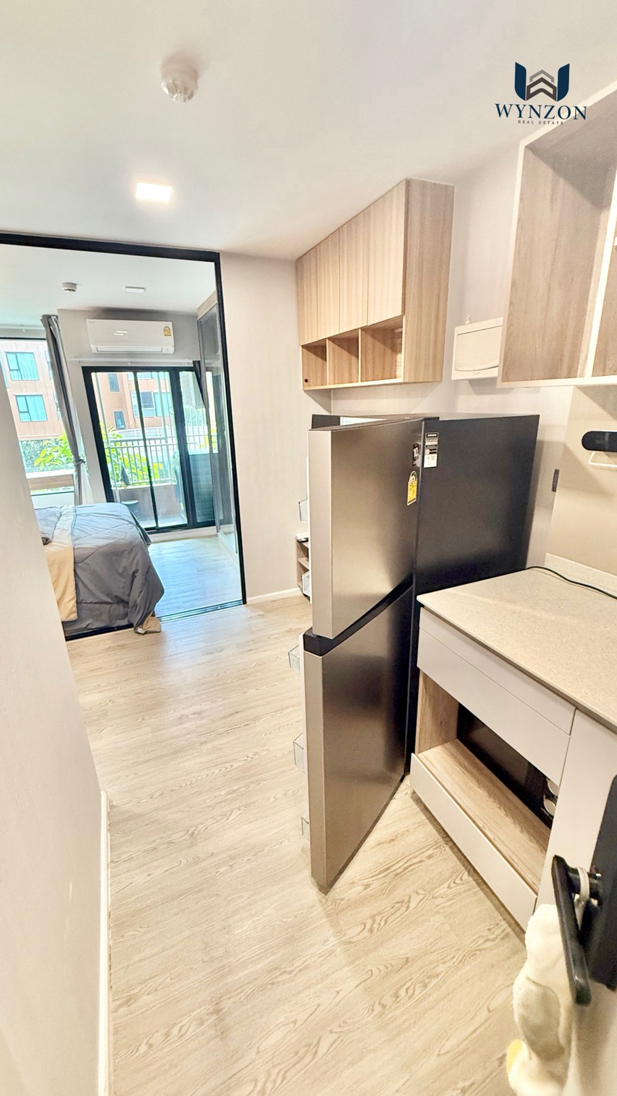 For SaleCondoPathum Thani,Rangsit, Thammasat : Urgent, room available, ready to move in !!!!!!!!  Condo next to Bangkok University has a free shuttle bus to Mingle Mall.