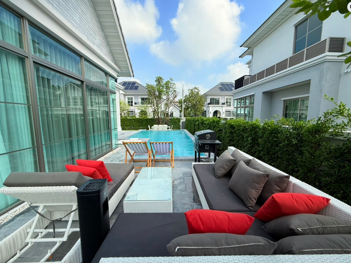 For RentHouseLadkrabang, Suwannaphum Airport : Luxury Detached House for Rent Perfect Masterpiece Sukhumvit 77 Fully Furnished • Ready to Move In • Near Suvarnabhumi Airport