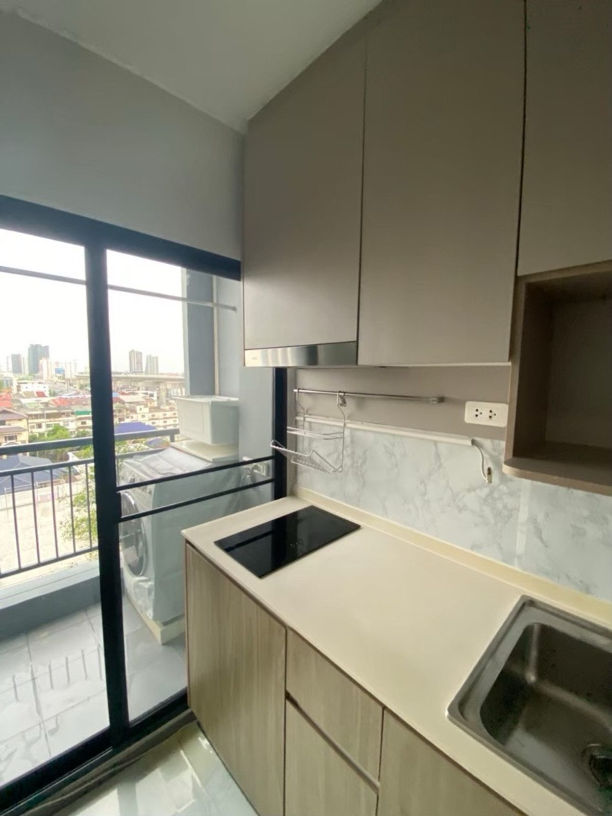 ให้เช่าคอนโดท่าพระ ตลาดพลู วุฒากาศ : เพียง6สถานีถึงสามย่าน 10นาทีสู่กลางเมือง🥰ถ้าติด MRT ท่าพระ ต้องที่นี่เลย🥰