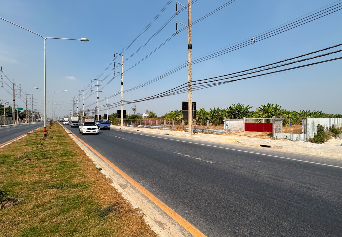 ให้เช่าที่ดินปทุมธานี รังสิต ธรรมศาสตร์ : ให้เช่าที่ดินทำเลทองติดถนน 4 เลน ปท 3004 (ลำลูกกา-รังสิต นครนายก) เป็นถนนหลักไปอยุธยา สระบุรี ภาคเหนือ ภาคอีสาน