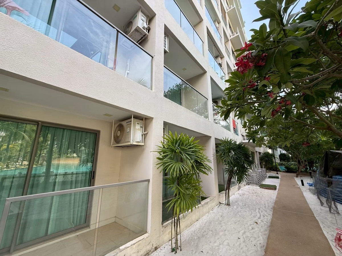 ให้เช่าคอนโดพัทยา บางแสน ชลบุรี สัตหีบ : ให้เช่าคอนโด ลากูน่า บีช 3 มัลดีฟส์ จอมเทียน พัทยา ชั้น1 ติดกับสระว่ายน้ำ Studio Room Pool Access 