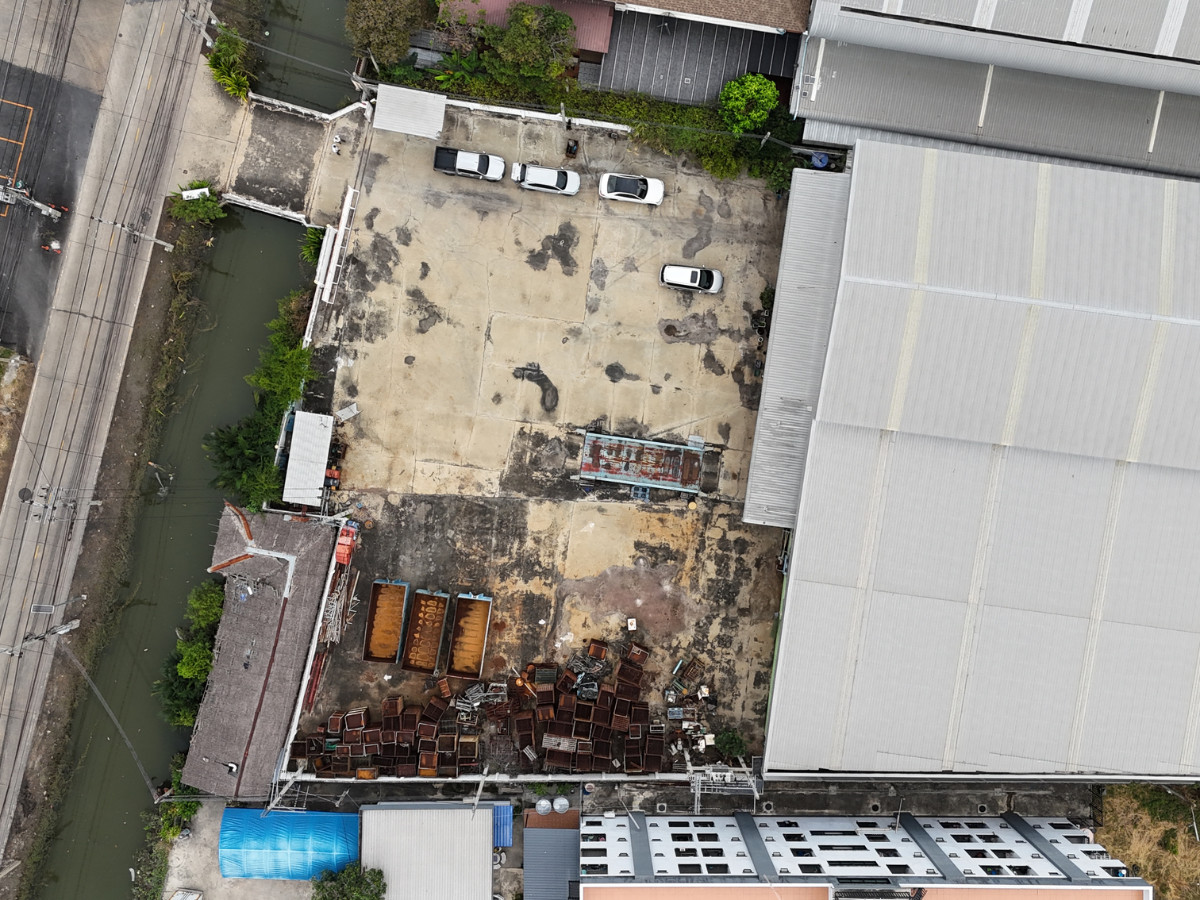 FactoryRathburana, Suksawat : Factory for sale/rent, 8,500 sq m., Phang Muang, area 6 rai, Suksawat 84, good condition, large vehicles easy to get in and out, water and electricity ready.